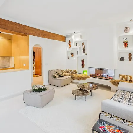 Refined Elegance In Appartamento